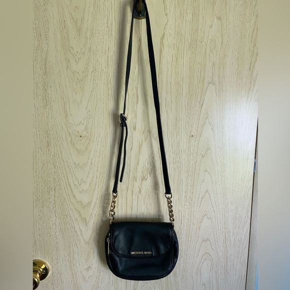 MICHAEL KORS Bedford Black Pebbled Leather Flap Crossbody Bag Purse $178 - Picture 2 of 14